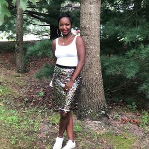 Meet your Posher, Lisa